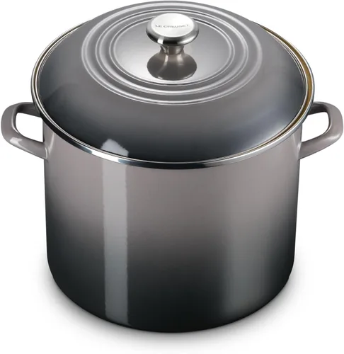 Vista 20 de Le Creuset - Olla tradicional esmaltada en acero, 12 cuartos de galón, Oliva con pomos de acero inoxidable