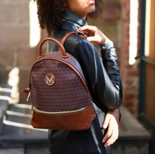 Vista 3 de MKF Collection Mochila para mujer, bolsa de viaje de cuero vegano con asa superior
