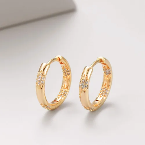 Vista 7 de GUEMER Aretes de aro Huggie chapados en oro de 14 quilates, delicados y gruesos, con incrustaciones de zriconia cúbica, para dormir, pequeño