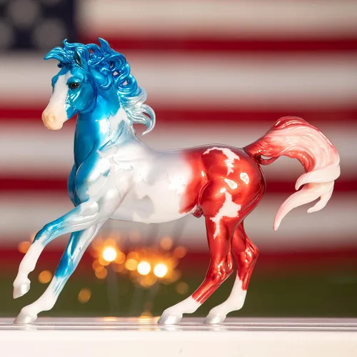 Vista 3 de Breyer Anthem Model Horse 1858, Multicolor