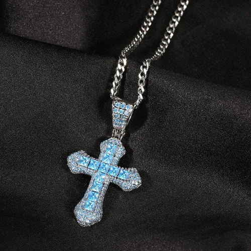 Vista 3 de Collar de cruz para hombres y mujeres, colgante chapado en oro blanco con circonita cúbica, joyería de crucifijo de 22 pulgadas + cadena de cuerda