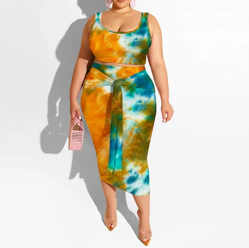 Vista 3 de Conjunto vestido a media pierna de 2 piezas de talla plus, conjunto de falda ajustada, top ajustado, estampado estilo hippy sin mangas