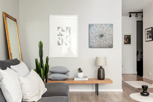 Vista 5 de Waowumar Lienzo decorativo de flores para pared, diseño de dalia azul y gris, pintura contemporánea con textura floral para decoración
