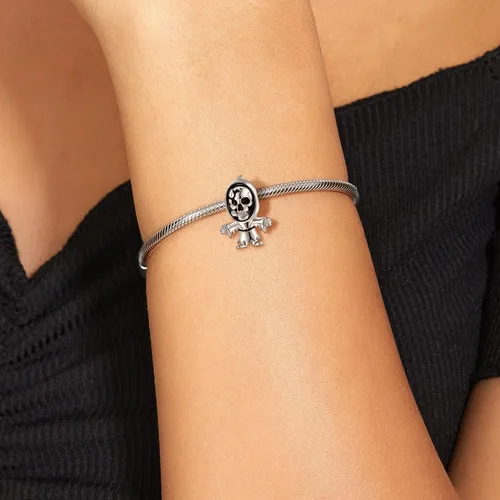 Vista 2 de Dijes de calavera para pulsera de plata de ley 925 con diseño anatómico de corazón de pulmón, cerebro de calavera, esqueleto gótico, mariposa