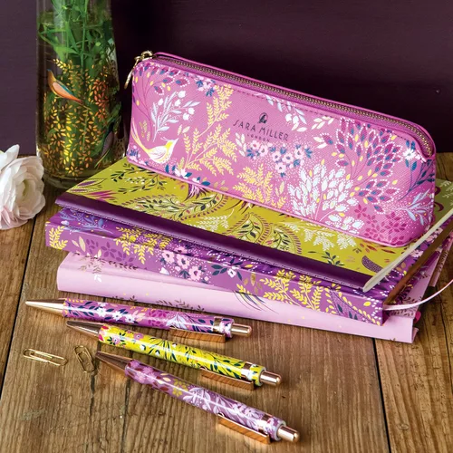 Vista 8 de Portico Designs Joyero pequeño Sara Miller London de terciopelo suave organizador de joyas de viaje, 5 x 3.5 pulgadas, Haveli Gardens