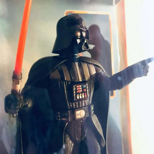 Vista 4 de Star Wars Fuerza épica Darth Vader