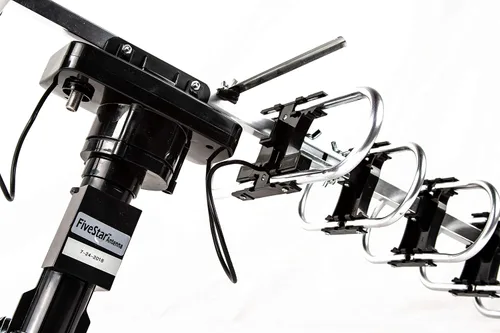 Vista 6 de Antena de TV HD para exterior de Five Star de 4K: alcance largo con control de ganancia automática, rotación motorizada de 360 grados, radio Solo