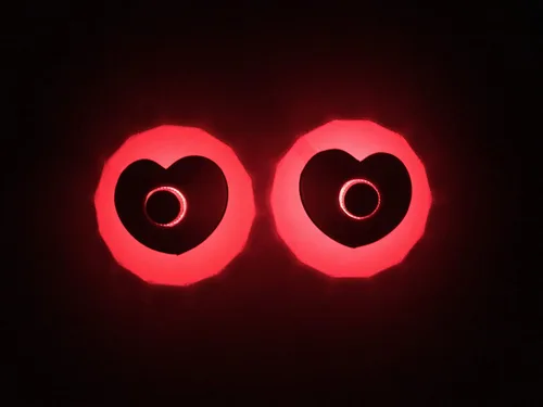 Vista 3 de Sasswear - Cubiertas para pezón con luz LED diseño de corazones rojos