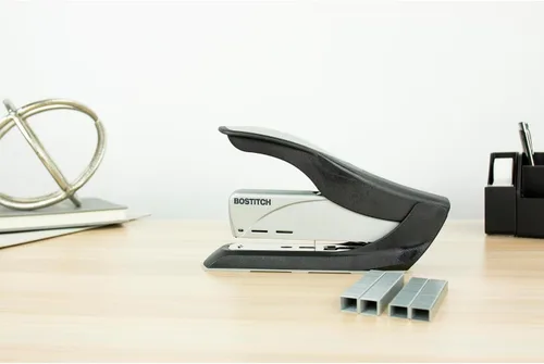Vista 4 de Bostitch Office inHANCE - Engrapadora resistente, capacidad de 65 hojas, color negro y plateado