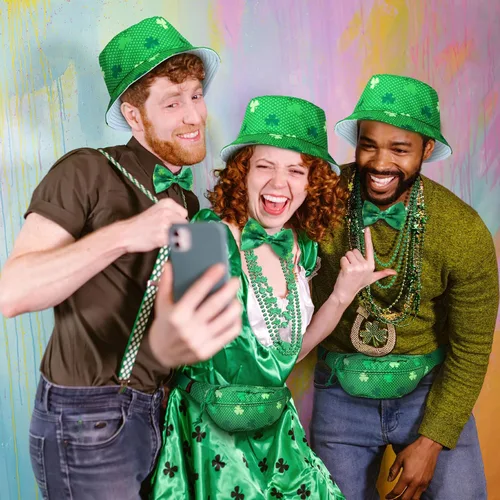 Vista 5 de Wigood Collares del día de San Patricio con cubierta de trébol verde, sombrero superior, collares de cuentas metálicas para disfraces de fiesta