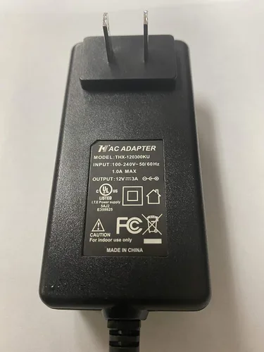 Vista 5 de TechPlay Commander, tocadiscos de 3 velocidades con control de tono, reproductor de CD, amplificador con medidor VU, Bluetooth y grabación USB