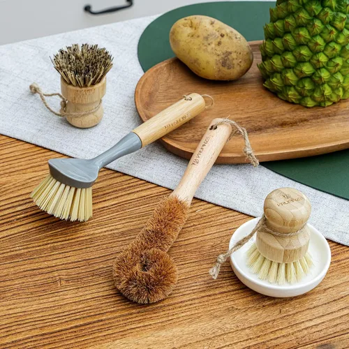 Vista 2 de Juego de 4 cepillos de bambú natural para limpiar botellas, con dispensador de jabón de cerámica, cepillos de madera con asas resistentes