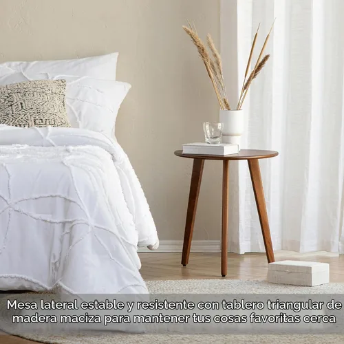 Vista 4 de MH London Mesa auxiliar Wandsworth de madera - Mesas pequeñas hechas a mano exclusivamente diseñadas - Mesa pequeña triangular contemporánea