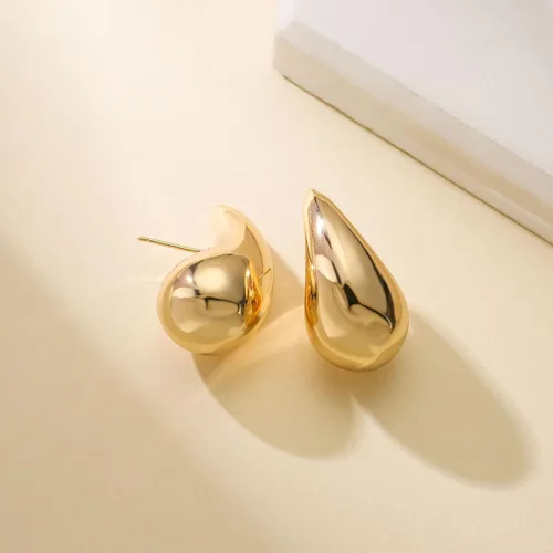 Vista 5 de Aretes de aro gruesos, chapados en oro de 18 quilates, aretes de lágrima de lágrima ligeros para mujer, chapado en oro, No es una piedra preciosa