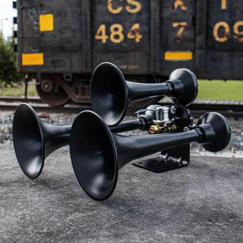 Vista 2 de HornBlasters Outlaw Black 228H Kit de bocina de tren todo en uno de 2 galones, fácil de instalar