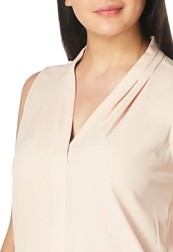 Vista 2 de Calvin Klein Blusa sin mangas para mujer con pliegues invertidos (estándar y plus)