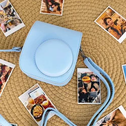 Vista 6 de Funda protectora compatible con cámara de película instantánea Mini 12 11 9 con bolsillo para accesorios y correa ajustable (azul)