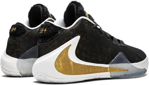 Vista 3 de Nike Zapatos de baloncesto Zoom Freak 1 para hombre