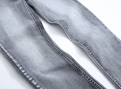 Vista 5 de Pantalón de jean elastizado, ajustado, moderno, para hombre.