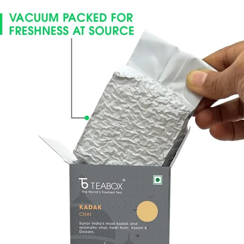 Vista 2 de Teabox Paquete sellado al vacío Kadak Chai fresco de primera calidad Procedente de los Estados de Assam & Dooars Té negro Chai fuerte y prémium