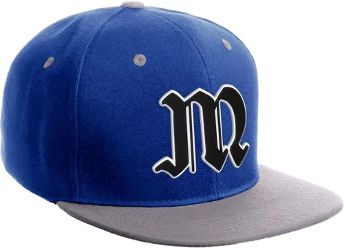 Vista 1644 de Daxton Gorra clásica con visera de billete plano con letras del alfabeto inglés antiguo de la A a la Z