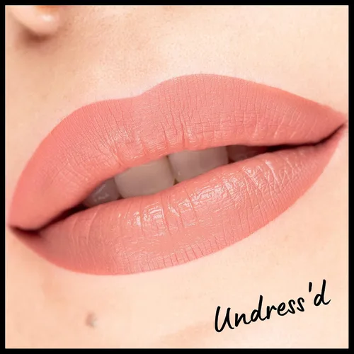 Vista 3 de Nyx - Maquillaje profesional; labial líquido de la línea Lingerie XXL, mate, Undress'd (Color rosa en tono desnudo)