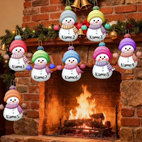 Vista 4 de Adornos de Navidad personalizados de muñeco de nieve con nombre, adornos de Navidad familiares personalizados para colgar en la puerta del árbol