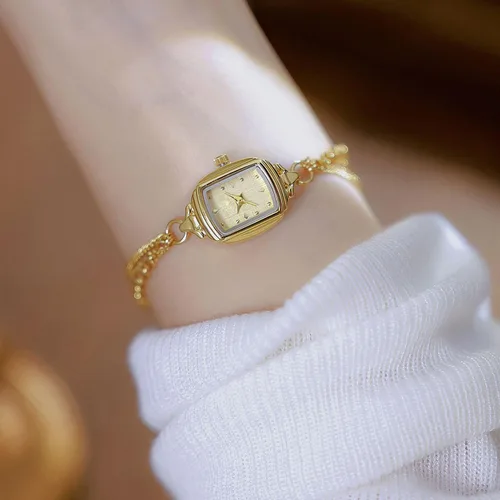 Vista 2 de ADSBIAOYE Reloj de cuarzo para mujer, delicado rectángulo, ultra fino, impermeable, elegante, analógico