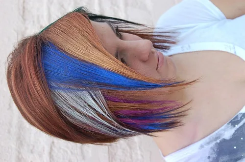 Vista 3 de JKS® Touch Up Spray VIOLET, spray temporal para el color del cabello. Color de cabello sin compromiso