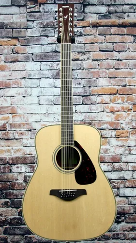 Vista 2 de Yamaha fg820 Guitarra Acústica, color natural, Natural