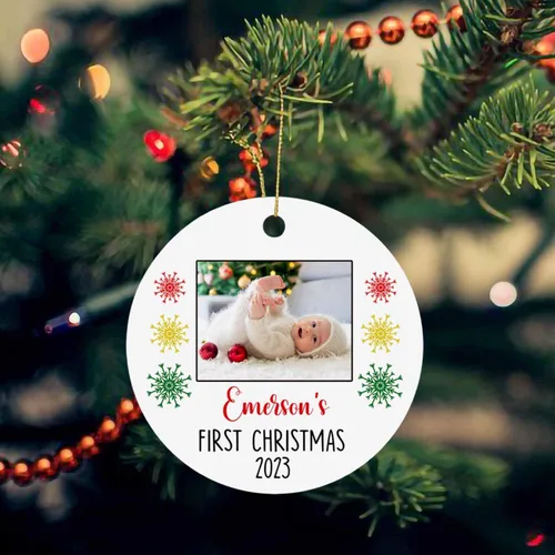 Vista 4 de Adorno de fotos para la primera Navidad del bebé 2025, recuerdo personalizado de primera Navidad para nuevos padres, marco de fotos personalizado