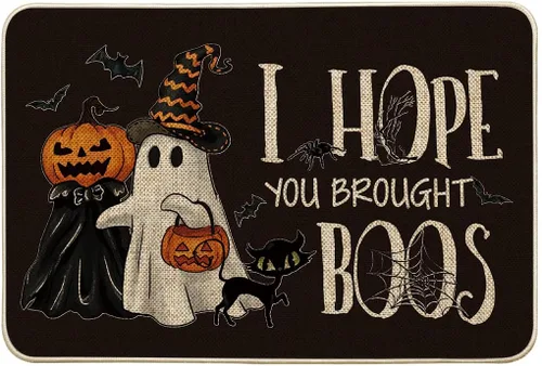 Vista 9 de Artoid Mode Tapete de Halloween con diseño de calabazas fantasmas, diseño de gato con texto en inglés "I Hope You Brought Boos", decoración