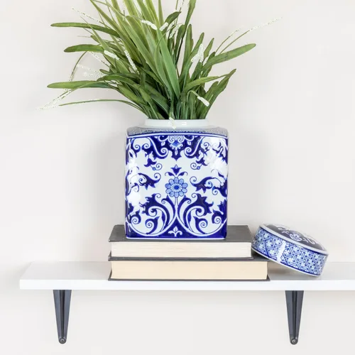 Vista 6 de Creative Co-Op - Tarro decorativo cuadrado de cerámica de jengibre con tapa para espacios pequeños, azul y blanco