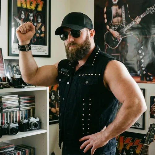 Vista 5 de Cekaso Chaleco de mezclilla para hombre, estilo punk, sin mangas, con tachuelas