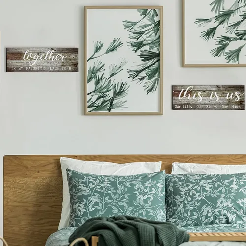 Vista 7 de Jetec 2 letreros de madera para pared del hogar, decoración de pared con texto en inglés "This Is Us", color gris antiguo