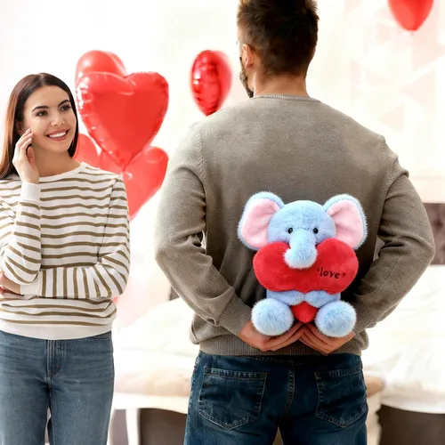 Vista 2 de Ditucu Love Elephant - Peluche de elefante con corazón rojo de 9.8 pulgadas, lindo animal de peluche suave, juguetes románticos y dulces regalos