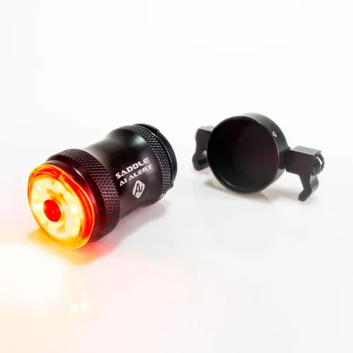 Vista 4 de LEZYNE Saddle-Mounted USB-C Rechargeable LED Rear Bike Light 250-Lumen Bicycle Taillight with 270-Degree Wide-Angle Visibility, Day Flash Modes