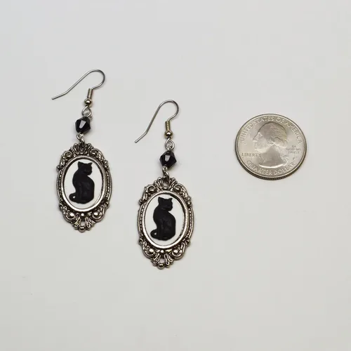 Vista 7 de Black Cat Camafeo En Plata Acabado Marco Cuelgan Pendientes Con Cuentas Negras, Metal