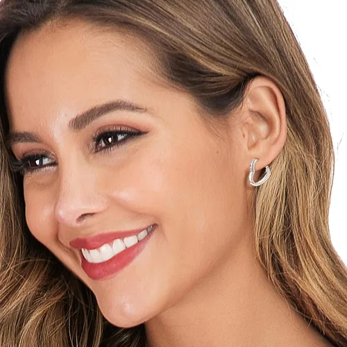 Vista 6 de Aretes de aro de plata de ley 925, hipoalergénicos, con forma de corazón, estrella y mariposa, para mujer, aretes colgantes con forma de corazón