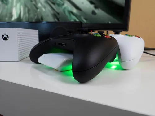 Vista 4 de PDP Gaming METAVOLT Dual Charging Station for 2 Xbox Controllers - Microsoft Licensed Cross-Compatible Xbox Series XS, Xbox One Accessory, Secure