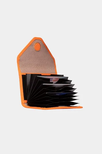 Vista 4 de grande Estuches para tarjetas 3639, Naranja, Tarjetero de cuero con cierre magnético, cartera pequeña de acordeón para mujer