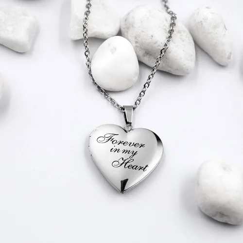 Vista 2 de PHOCKSIN Relicario collar para mujer que sostiene imágenes relicario de fotos para niñas Pulido y grabado Forever in My Heart& I Love You Mom