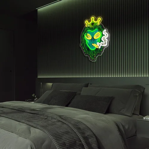Vista 7 de Letreros de neón de alienígena verde con luces LED, luces de neón LED de alienígena fumador con corona, luces de neón LED de alienígena con corona