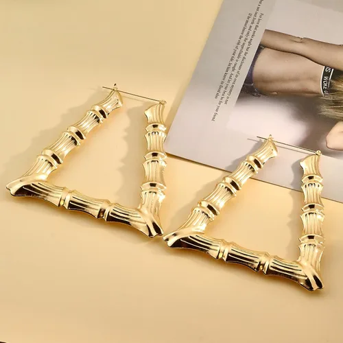 Vista 6 de Aretes de aro de bambú dorados Aros de bambú grandes y gruesos para mujer Joyería de hip-hop de los años 90