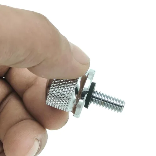 Vista 4 de Juego de 4 tornillos y tuercas de acero inoxidable para guardabarros trasero y guardabarros, montaje rápido, compatibles con Harley Touring Soft