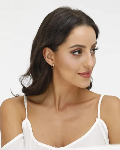 Vista 6 de 3 pares de aretes de aro pequeños de plata de ley con circonita cúbica Aretes de aro pequeños para cartílago para mujer
