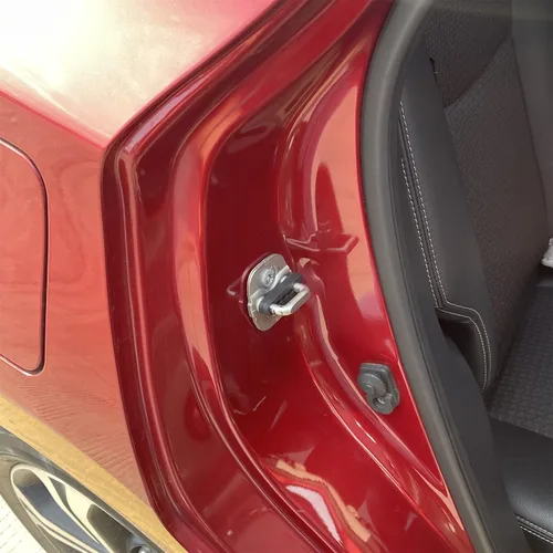 Vista 6 de AUTOXBERT Cerradura de puerta de coche sello sordo amortiguador amortiguador insonorizado para Nissan Qashqai X-Trail Tiida Juke Rogue Note Altima