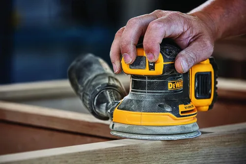 Vista 10 de DEWALT - Lijadora orbital de 20 V MAX, solo herramienta (DCW210B)