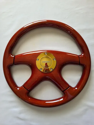Vista 4 de Raptor Volante de madera de caoba de 15" (dorado)