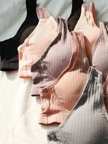 Vista 4 de OYOANGLE Sujetador de maternidad para mujer, 5 piezas, con botones frontales, cómodo, sin varillas, para lactancia materna